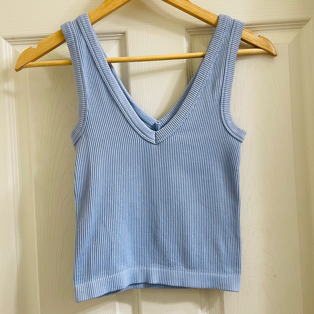 Old Navy Baby Blue Fitted Ribbed V neck Tank Top